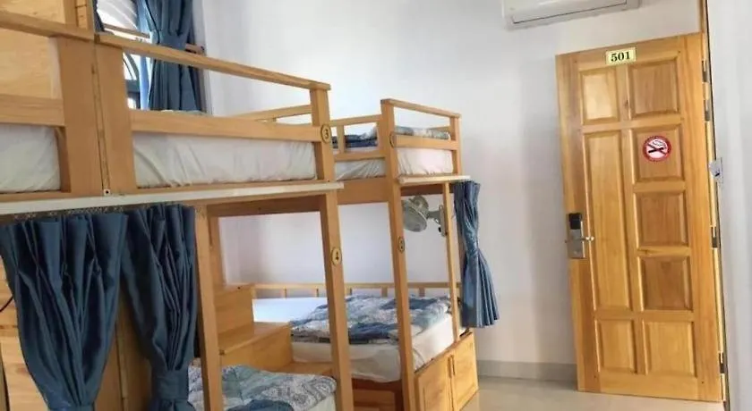 Bac Nam Hotel Da Nang 2*,