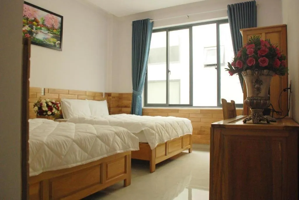 Bac Nam Hotel Da Nang 2*,